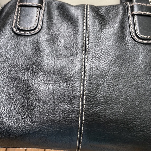 Michael Kors Black Leather Shoulder Bag - Picture 6 of 14